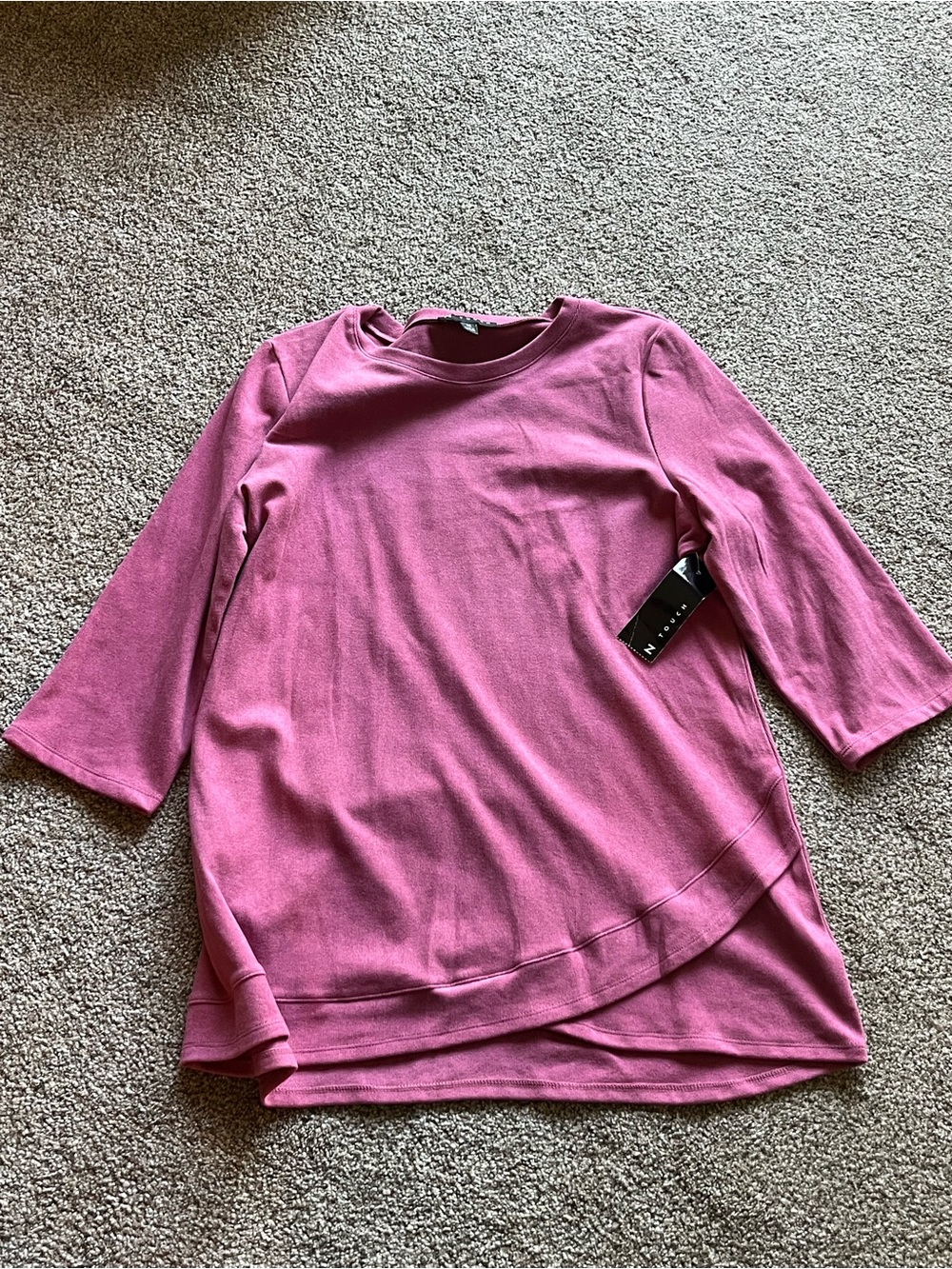 Women’s Medium New Super Soft Pink Layered Hem 3/4 Sleeve Tunic Top